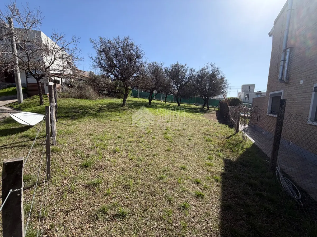 LOTE EN VENTA EN LA ESTANZUELA 